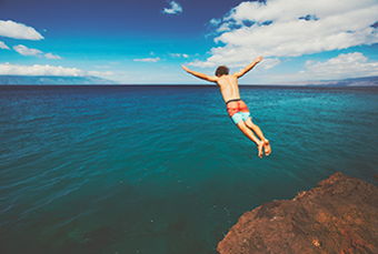 Image for Riding the (Weight Loss) Wave: Balancing FOMO with Prudent Risk Management